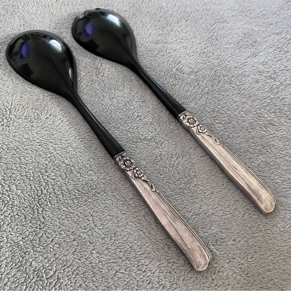 Oneida Gay Adventure Serveware - Picture 2 of 8